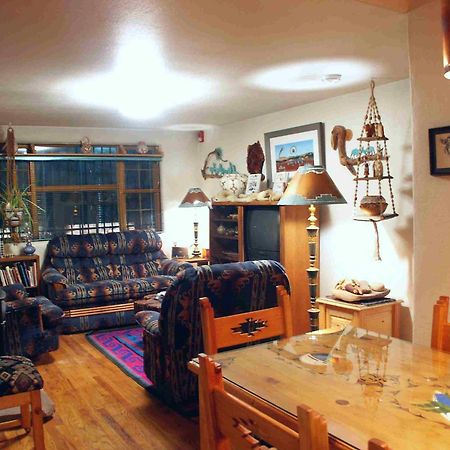 Inn At Halona Zuni Esterno foto