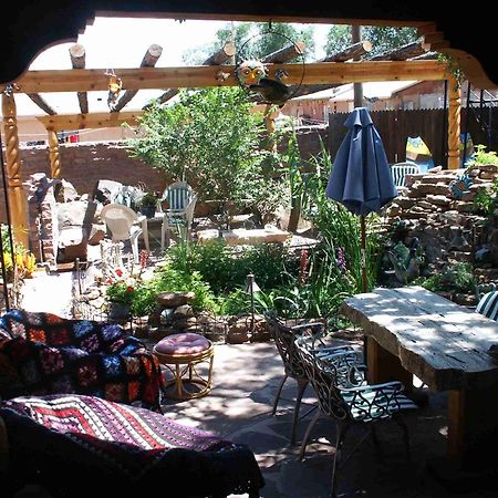 Inn At Halona Zuni Esterno foto