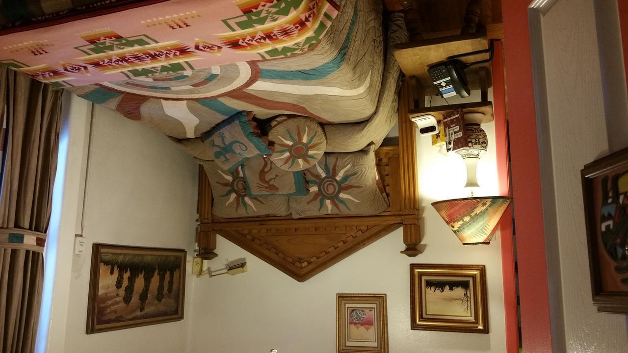 Inn At Halona Zuni Esterno foto